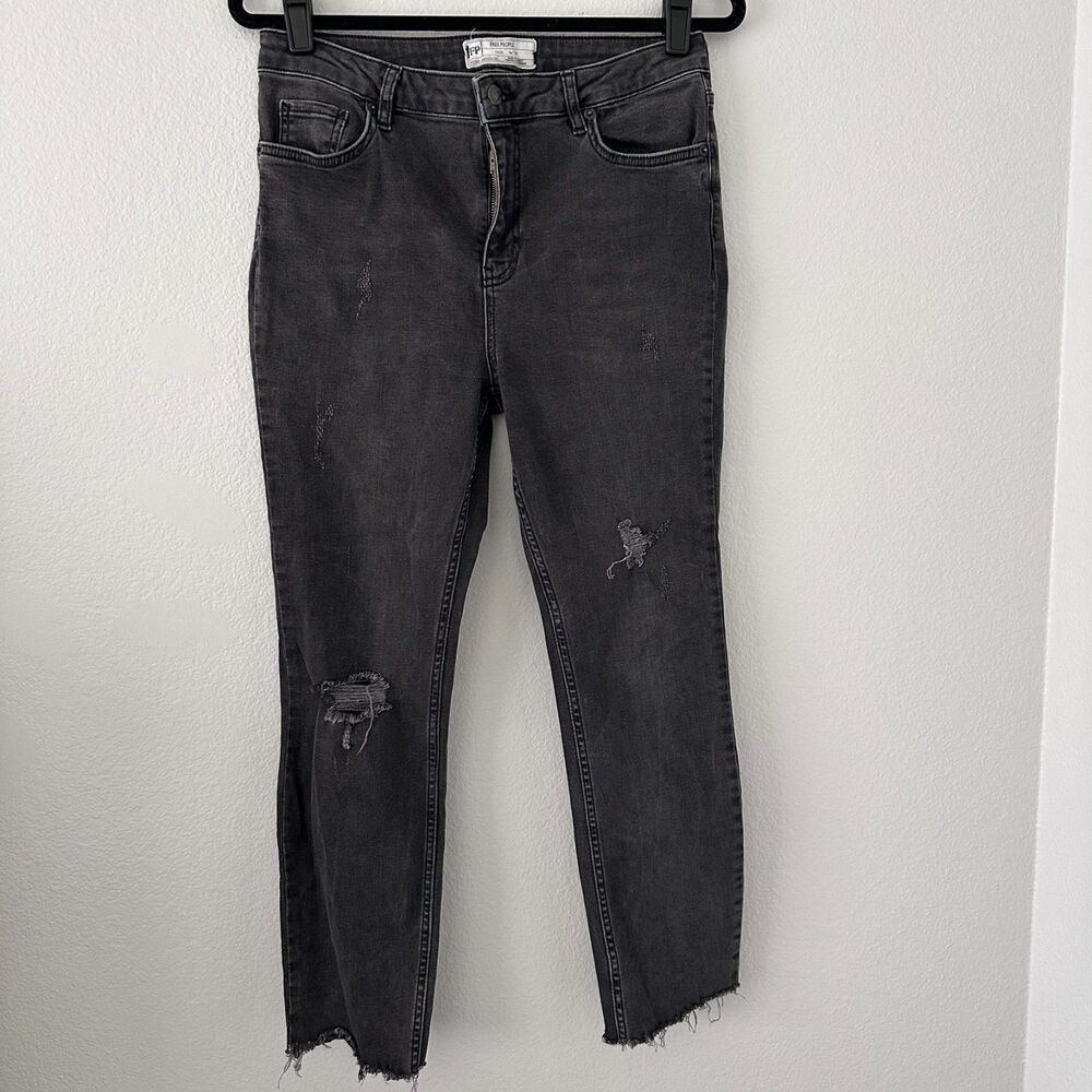 Free People Size (30) Woman's Black Pant Distressed Skinny Jeans